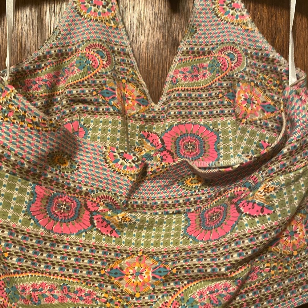 Old Navy crop top size XS